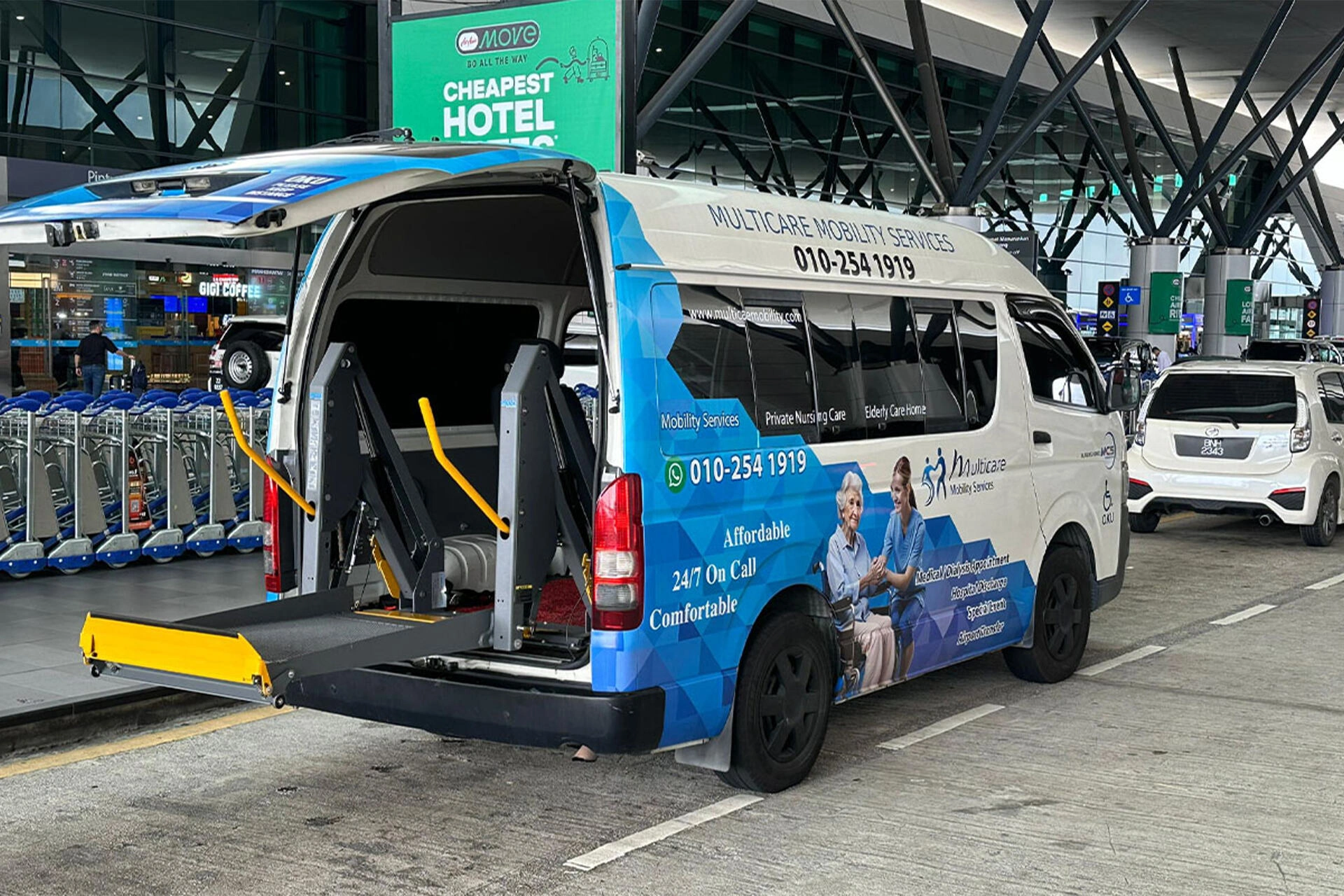 Wheelchair access lift at a Multicare mobility van